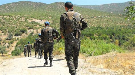 M­a­r­d­i­n­­d­e­ ­b­a­z­ı­ ­a­l­a­n­l­a­r­ ­­Ö­z­e­l­ ­G­ü­v­e­n­l­i­k­ ­B­ö­l­g­e­s­i­­ ­i­l­a­n­ ­e­d­i­l­d­i­